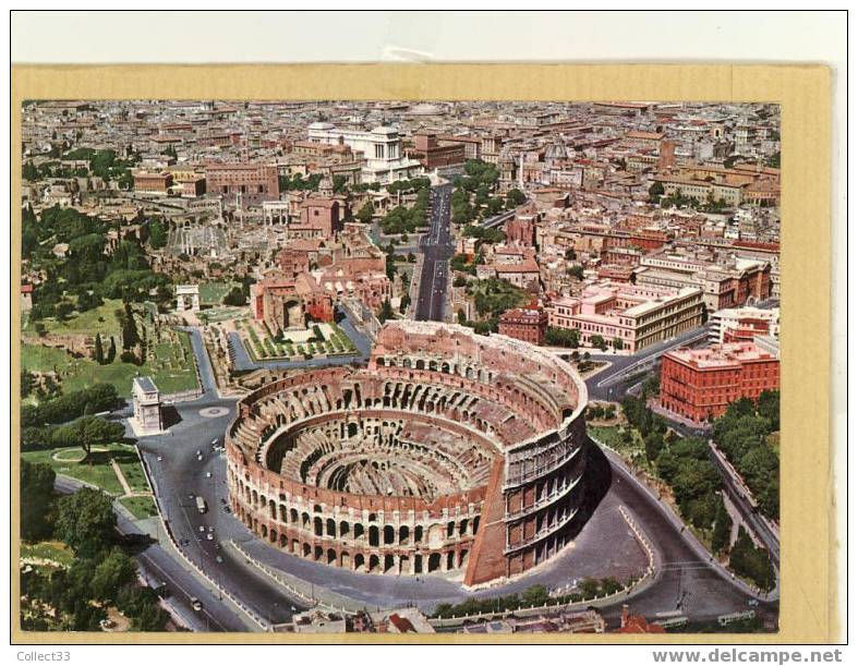 Italie - Roma - Colosseo, Veduta Aera - Colisée, Vue Aérienne - CPM Voyagé 19?? - Ed Fotocolor N° 23444 - Coliseo