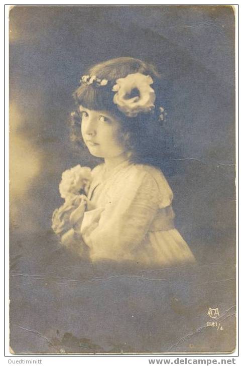 Carte-photo.petite Fille.joli Portrait. - Portretten