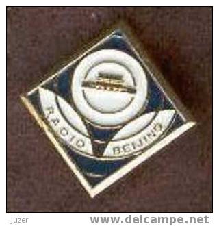 Chinese RADIO Pin - Other & Unclassified