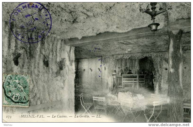 173 MESNIL-VAL    -    Le Casino,  La Grotte   (Carte RARE Ayant Voyagé En 1907) - Mesnil-Val