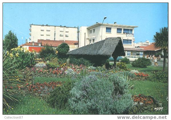 40 - LANDES - BISCARROSSE - LES JARDINS Et La FONTAINE - MOPY 40-1756 - Biscarrosse