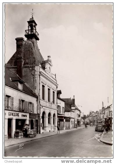 Bonnières Sur Seine - La Mairie - Bonnieres Sur Seine