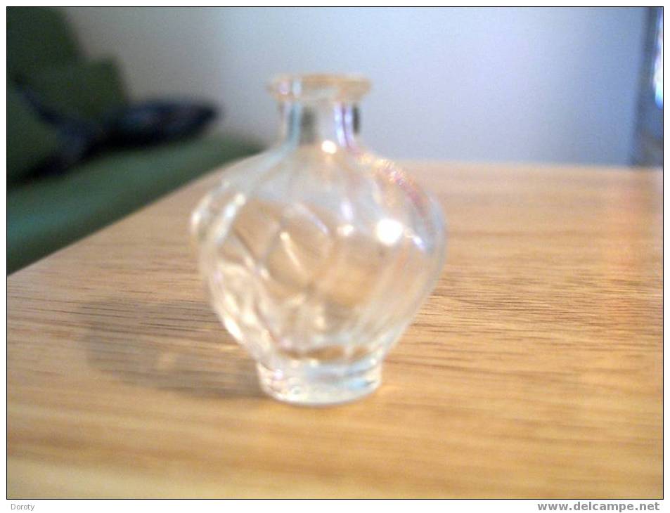 JOLI FLACON MINIATURE EN VERRE - Miniature Bottles (without Box)