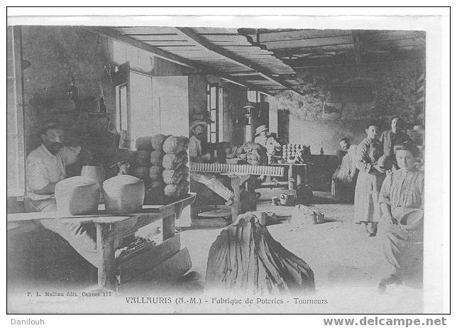 06 // ALPES MARITIMES / VALLAURIS / Fabrique De Poteries, Tourneurs / P.L. Maillan édit / ANIMEE - Vallauris