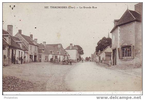 THAUMIERS  LA  GRANDE RUE - Thaumiers