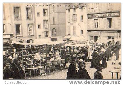 Clermont-Ferrand.     63    Le Marché Place Du Mazet             (voir Scan) - Markets