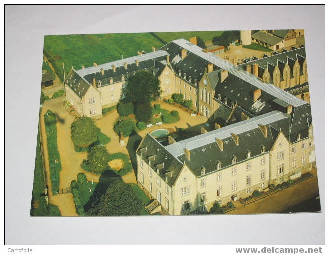 (137) -1- Carte Postale Sur Pontmain Maison Familiale De Vacances - Pontmain