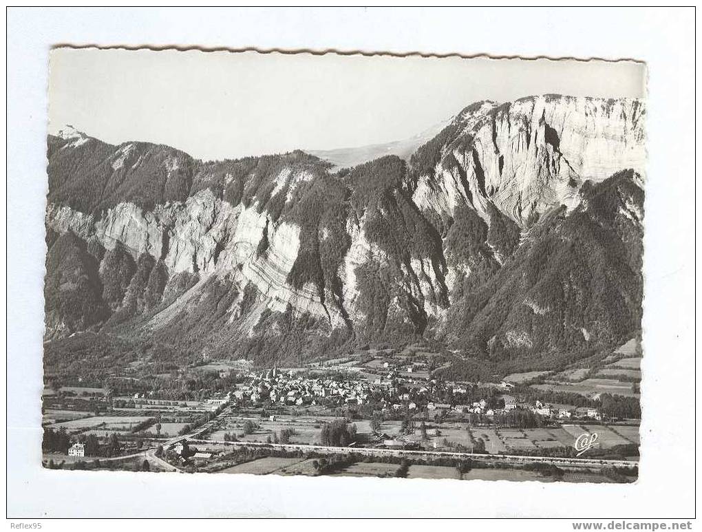 BOURG D'OISANS - Vue Générale Depuis La Route De L'Alpe D'Huez - Bourg-d'Oisans