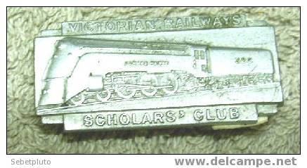 Medaille Insigne Victorian Railways Train - Autres & Non Classés