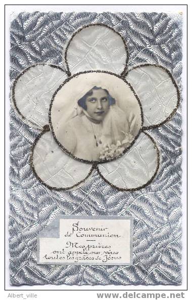 Image Communion Solennelle Photo Fille Montée Sur Fleur Tissu Transparent - Comuniones