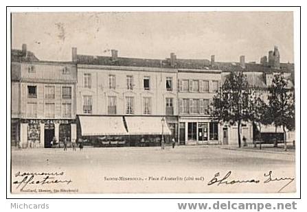 CPA 51 SAINTE MENEHOULD - Place D Austerlitz (cote Sud) - Sainte-Menehould