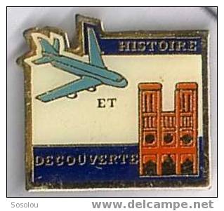 Histoire Et Tradition. L'avion Et Notre Dame De Paris - Aviones