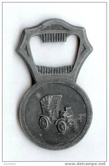 Décapsuleur: Automobile, Ser. Longchamp, Carburant Pneu à Boulogne (06-6828) - Bottle Openers