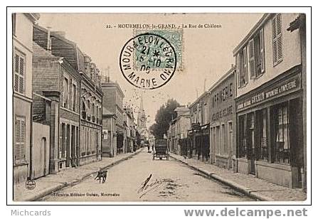 CPA 51 MOURMELON LE GRAND - La Rue De Chalons - Mourmelon Le Grand