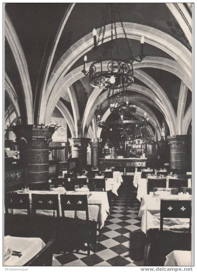 Gent Raadskelder Anno 1425 - Retaurant - Tea-room- Cafe St. Baafsplein - Gent