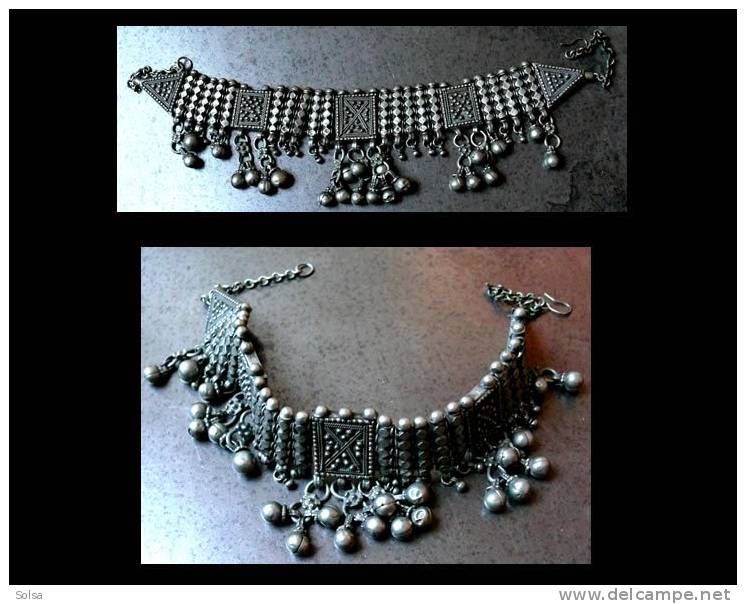 Lourd Et Ancien Superbe Collier Bédouin En Argent /Old Bedouin Silver Necklace From Yemen - Art Africain