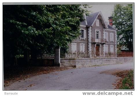 Photos CHATEAU  Pyrénées 19 éme Siecle ... A Voir Descriptif - Autres & Non Classés