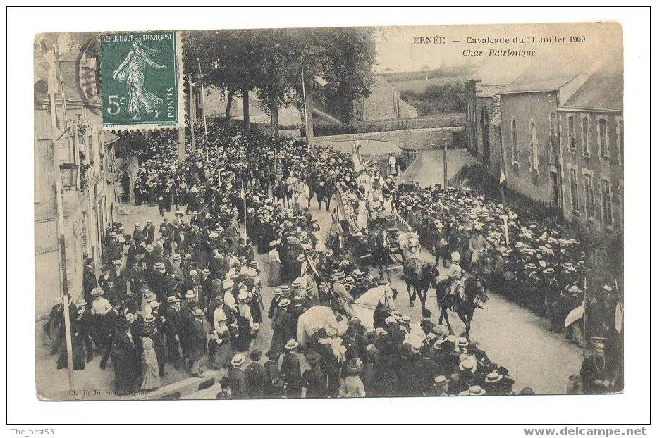 Ernée   Cavalcade Du 11 Juillet 1909    Char Patriotique - Ernee