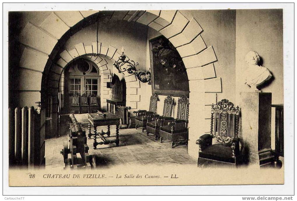 J20 - VIZILLE - Château - La Salle Des Canons - Vizille