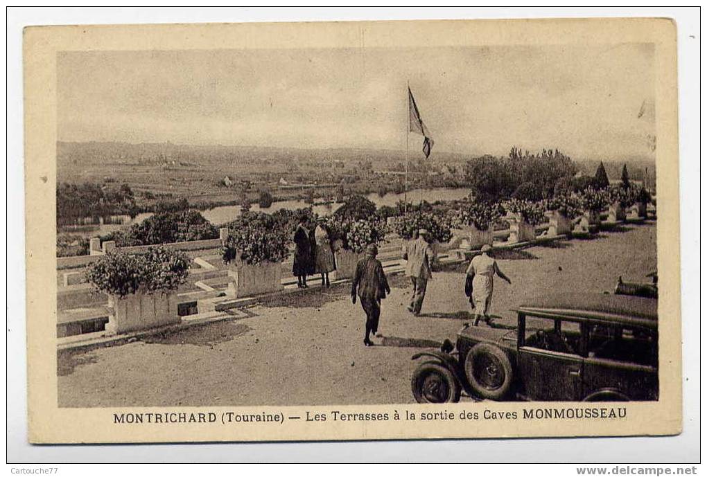 J21 - MONTRICHARD - (Touraine) - Les Terrasses à La Sortie Des Caves MONMOUSSEAU - Montrichard