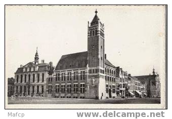 ROESELARE - Hôtel De Ville - Roeselare