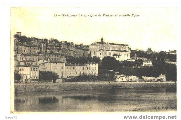 Trevoux - Quai De Trevoux Et Nouvelle Eglise - Trévoux