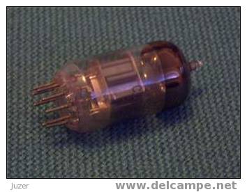 Russia: RADIO VALVE/TUBE 6Zh52P USED (1979) - Vacuum Tubes