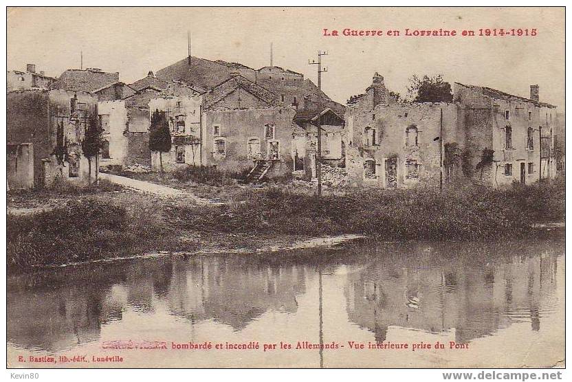 54 GERBEVILLER  Bombardé Et Incendié Par Les Allemands Vue Interieure Prise Du Pont - Gerbeviller