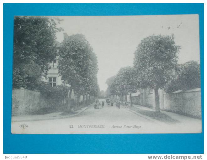 93) Monfermeil - N° 22 - Edit-ELD - AV Victor-hugo  - Tres Belle Carte - Montfermeil