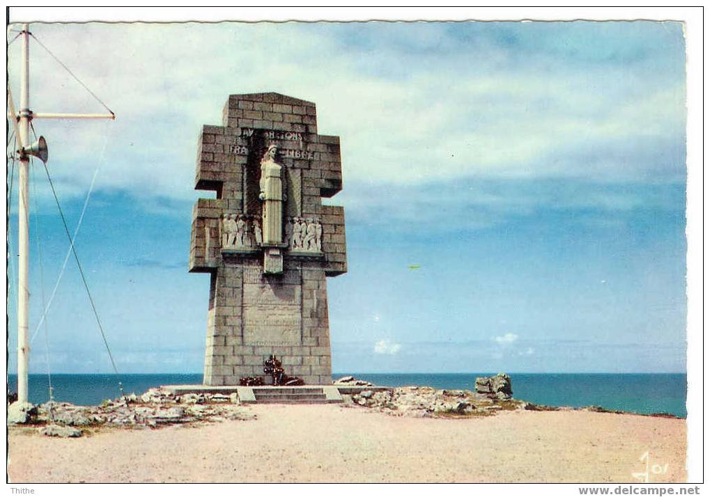 CAMARET Monument Des Forces Françaises Libres En Souvenir De La Guerre 39-44 - JOS MX 359 - Camaret-sur-Mer