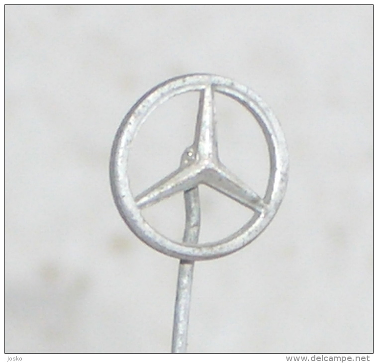 MERCEDES BENZ ( Germany ) * Vintage Pin Badge Distintivo Anstecknadel Deutschland Car Automobile Auto Cars Automobiles - Mercedes