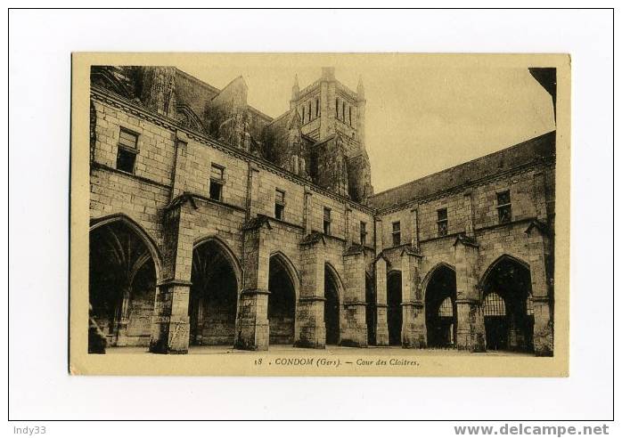 CONDOM (GERS) - COUR DES CLOÎTRES - Condom