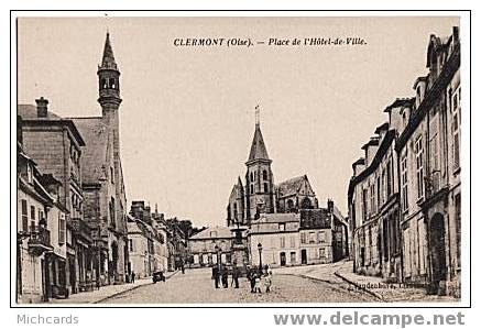 CPA 60 CLERMONT - Place De L Hotel De Ville - Clermont