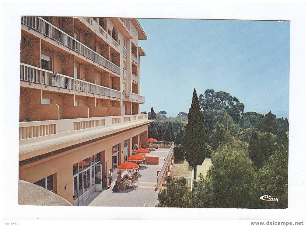 LES ISSAMBRES - Maison Familiale Du Val D'Esquières - La Terrasse - Les Issambres