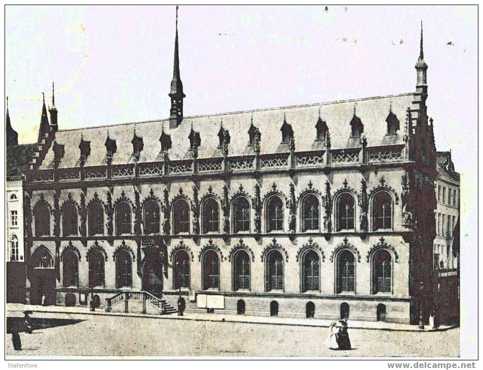 KORTRIJK  COURTRAI VERZONDEN 1901 HOTEL DE VILLE  STADHUIS  KLEDERDRACHT - Kortrijk