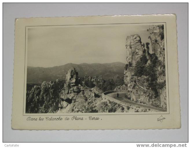 (146) -1- Carte Postale Sur  La Corse  Dans Les Calanche De Piana - Corse