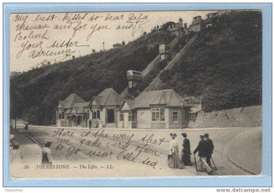 FOLKESTONE  THE LIFTS A WALK TO THE SQEA - Folkestone