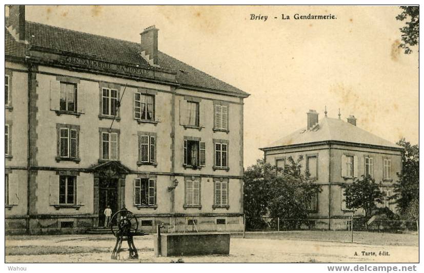 BRIEY   -   La Gendarmerie    (1908) - Briey