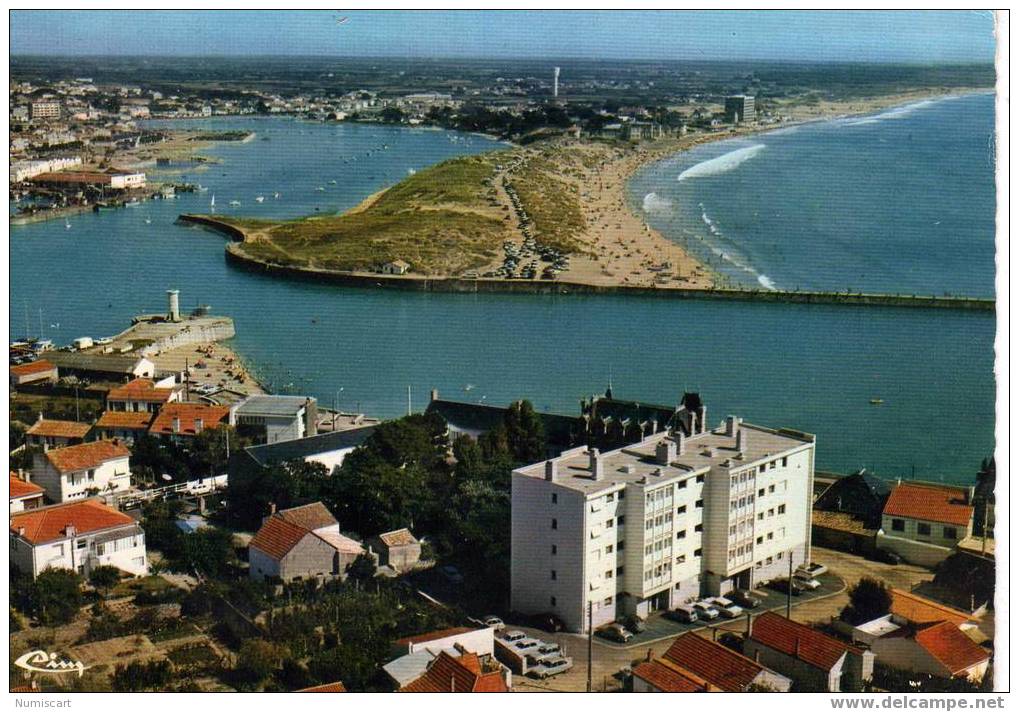 SUPERBE CPSM....DE SAINT GILLES CROIX DE VIE....B.DENTELLES...VUE AERIENNE - Saint Gilles Croix De Vie