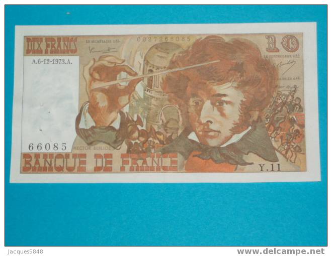 Billet) 10 Fr - Blerioz - 6/12/1973 - Y.11 - N° 66085 - Deux épinglages - Un Légé Plis Central - 10 F 1972-1978 ''Berlioz''