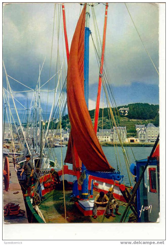 5270 La Bretagne Audierne Le Port De Pêche . EKB 512 Yvon .  Bateau Voiliers - Audierne