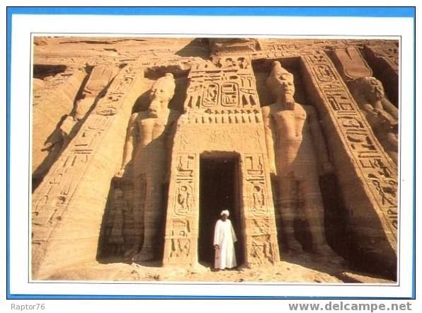 NUBIE  ABU SIMBEL  Le Temple De Nefertari  Format Et Support Comme Carte Postale - Other & Unclassified