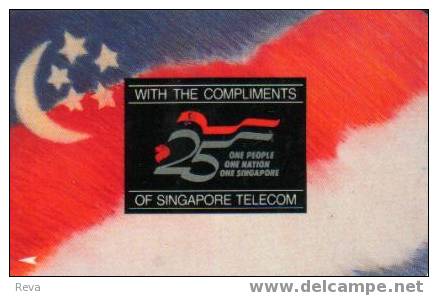 SINGAPORE $1  FLAG  OF SINGAPORE   25TH ANN OF INDEPENDENCE   CODE:1SCHA   COMPLIMENTARY - Singapour