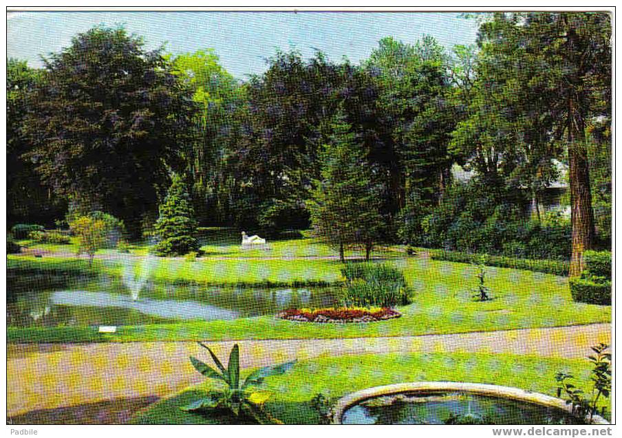Carte Postale De Le Cateau  Le Jardin Public - Le Cateau