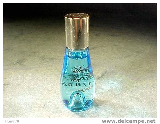 Miniature De Parfum DAVIDOFF COOL WATER WOMAN - Miniatures Femmes (avec Boite)