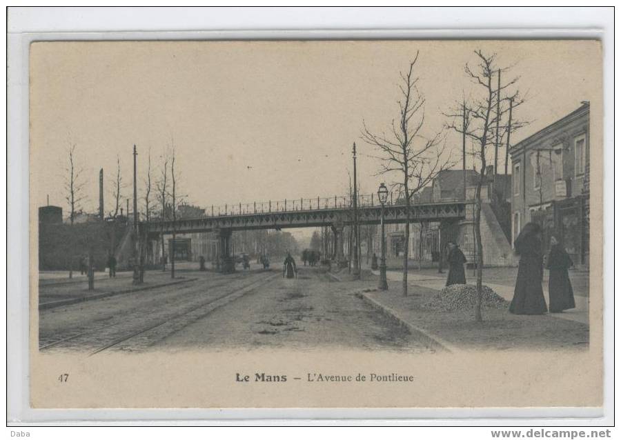 LE MANS. L'AVENUE DE PONTLIEUE - Le Mans