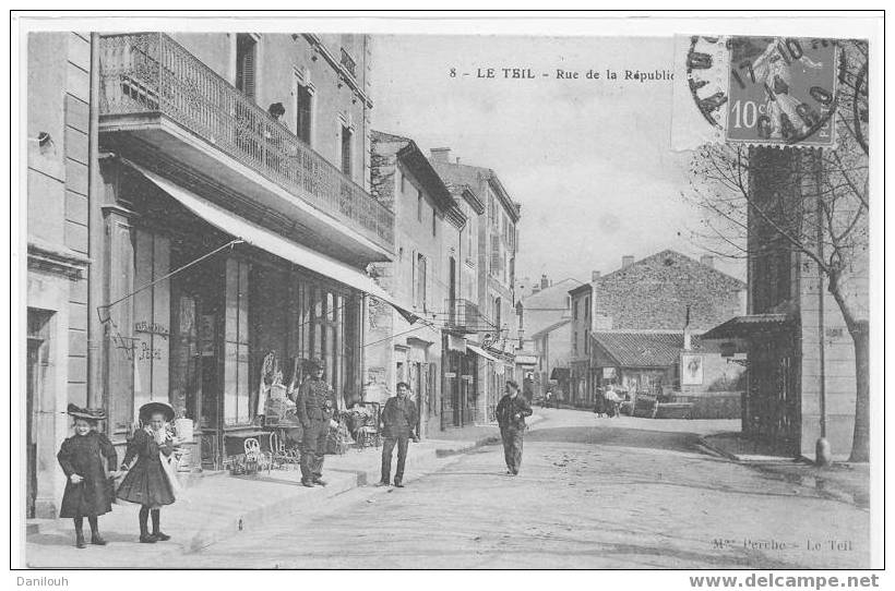 07 // ARDECHE / LE TEIL / Rue De La République N° 8 / ANIMEE / Perche édit / - Le Teil