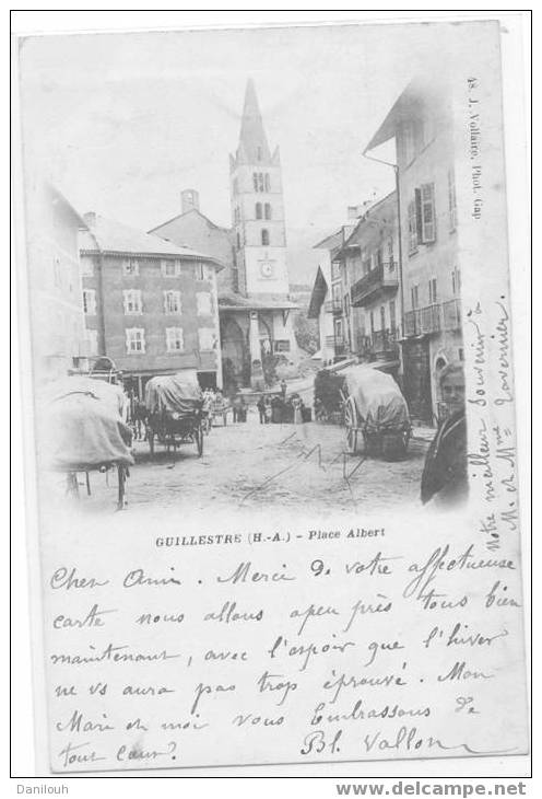 05 HAUTES ALPES / GUILLESTRE / Place Albert / J Vollaire Photo édit (écrite Devant) / - Guillestre