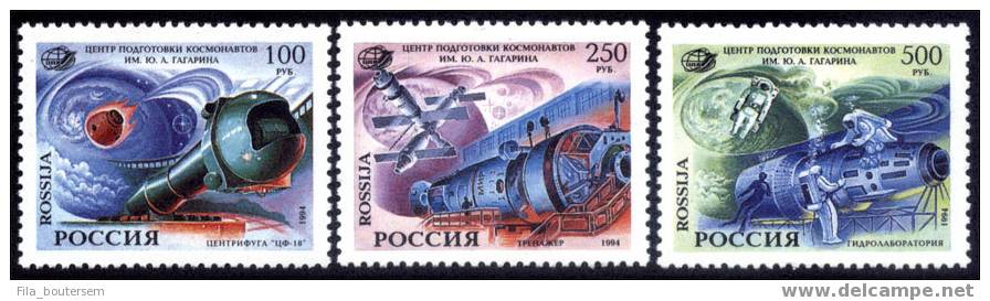 RUSSIA - RUSSIE - RUSLAND : 12-04-1994 (**) : Yv : 6075-77 Set Of 3v : "Space Day" - Neufs