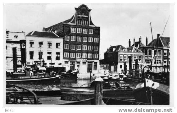 DORDRECHT Wolwevershaven. - Dordrecht